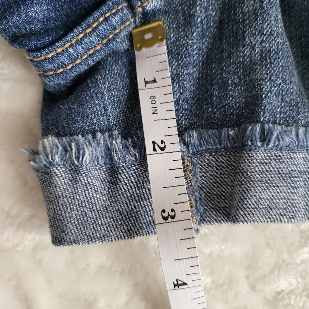 Women's High Waist Denim Short - Picture 9 of 12